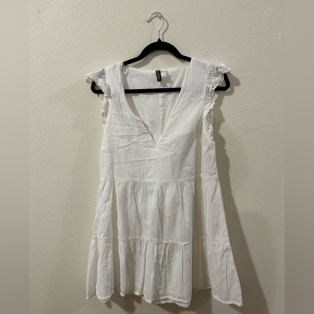 H&M White Divided Top